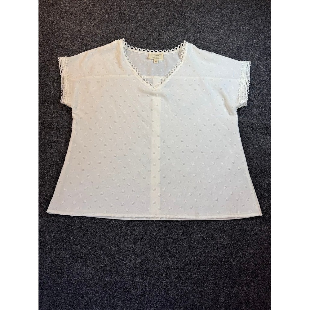 Flower & Feather White Swiss Dot Lace Trim V-Neck Button Back Blouse XL TB8515Y